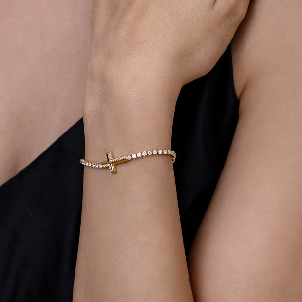 Sphere&Style Cross Bracelet