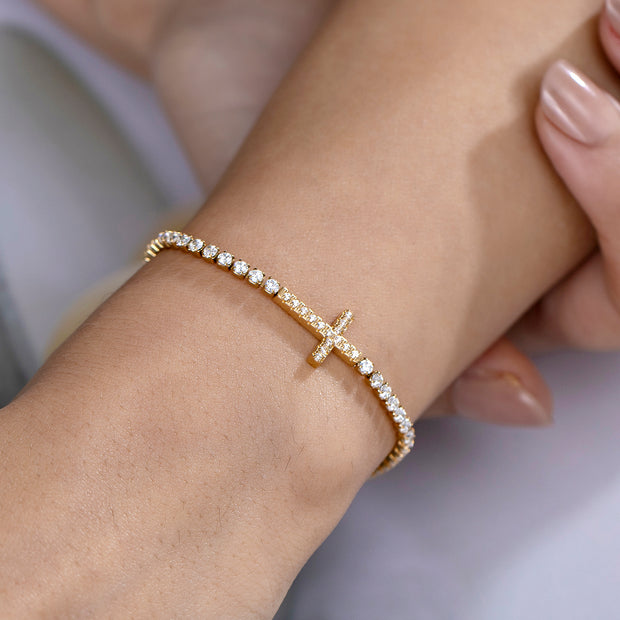 Sphere&Style Cross Bracelet