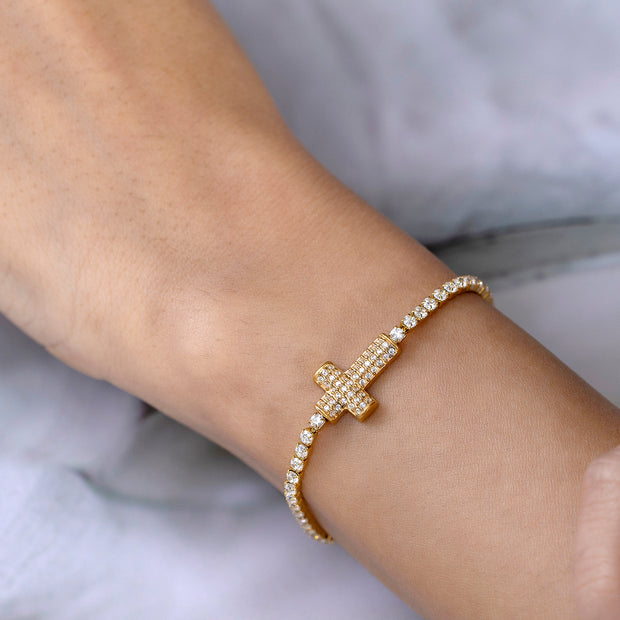 Sphere&Style Cross Bracelet