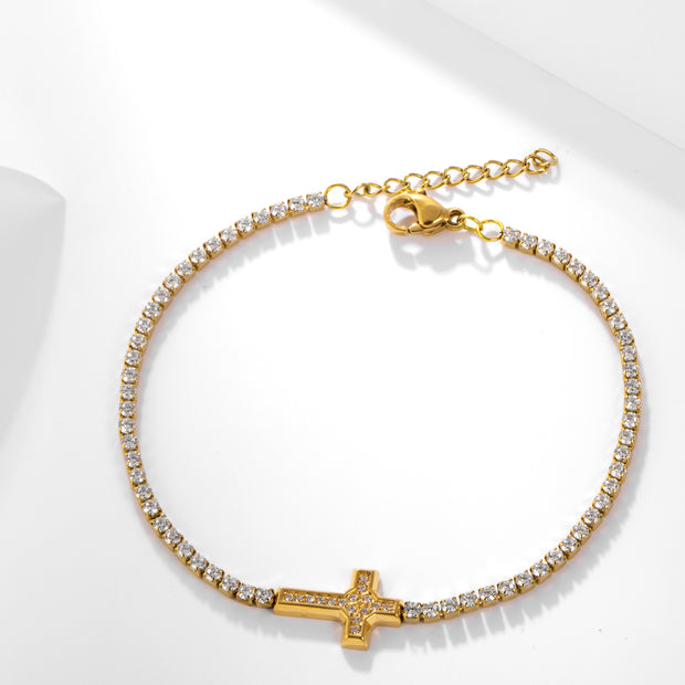 Sphere&Style Cross Bracelet
