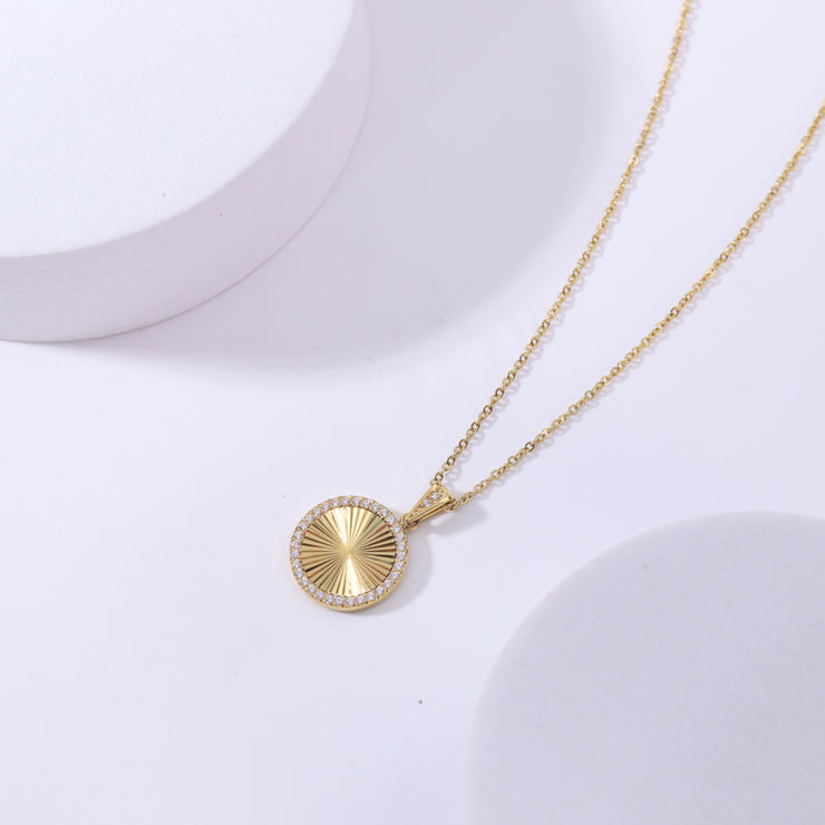 Chic Diamond-Frame Pendant Necklace