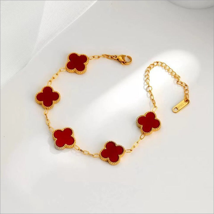 Elegant Lucky Clover Bracelet for Women