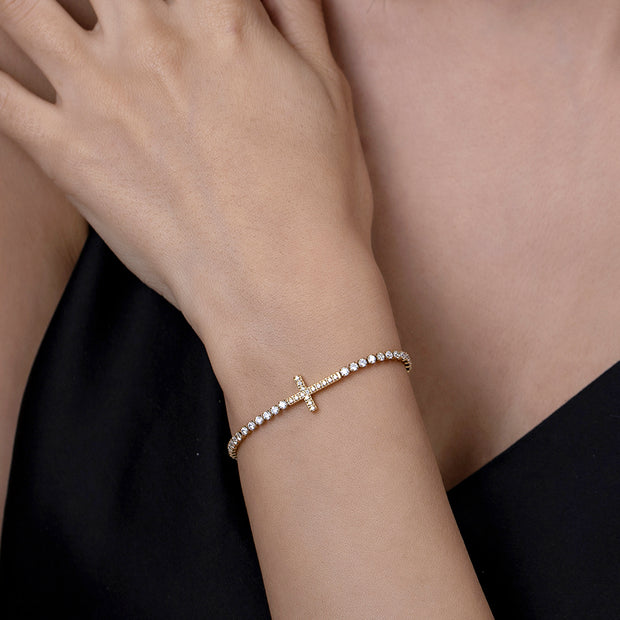 Sphere&Style Cross Bracelet