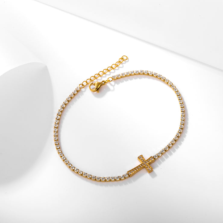 Sphere&Style Cross Bracelet