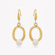 Sphere&Style Golden Textured Dropping Pearl Earring