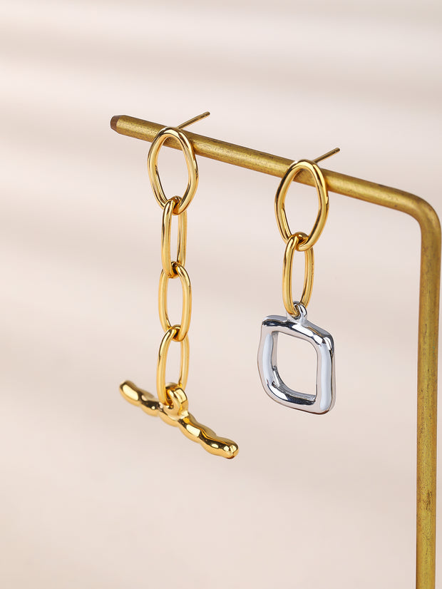 Sphere&Style Two Tones letters Earrings (T-O)