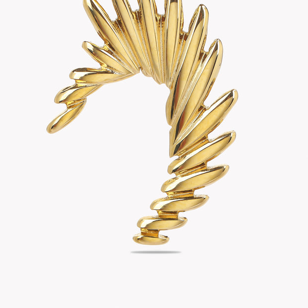Sphere&Style Golden Feather Studs Earrings