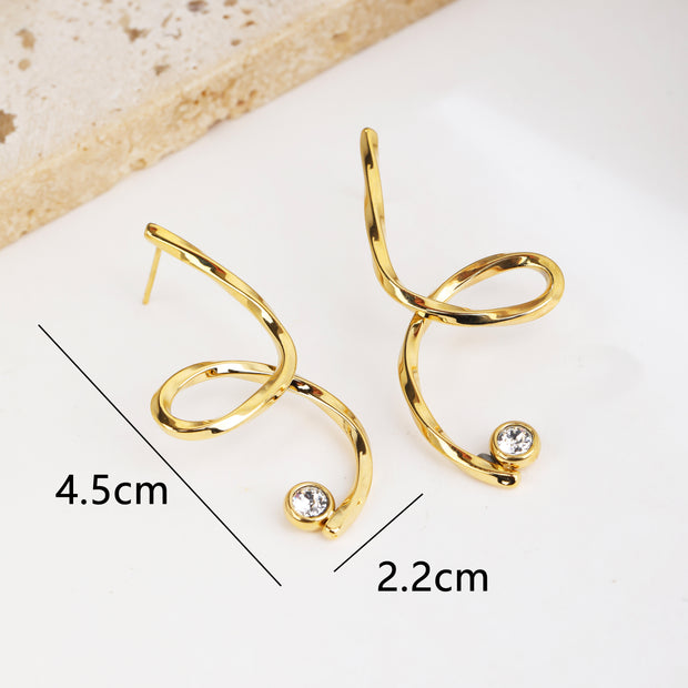 Sphere&Style Long Snake With Drop Diamond Earrings