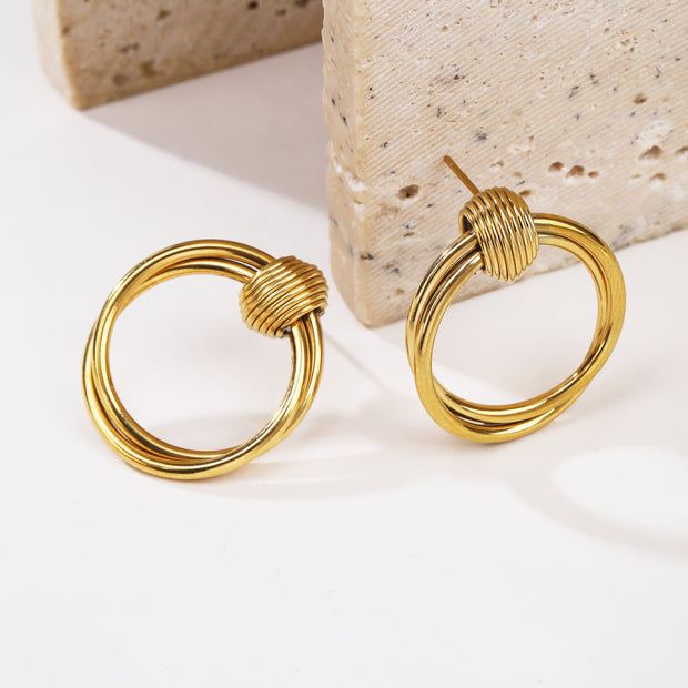 Sphere&Style Golden Wire Wrapped Hoops Earrings