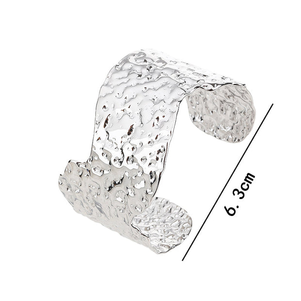 Hollowed 18K Gold Plated Bangle