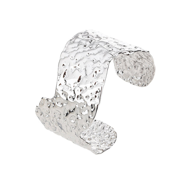 Hollowed 18K Gold Plated Bangle