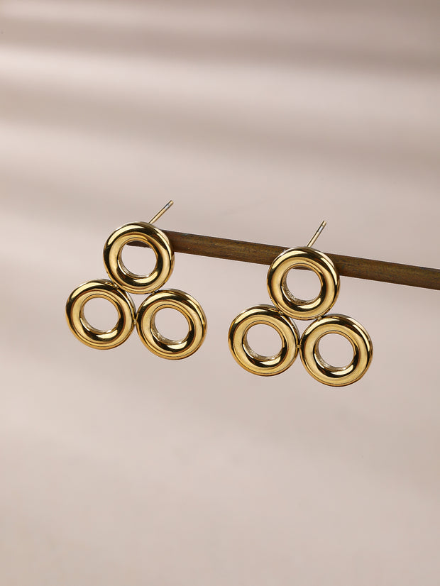 Sphere&Style Three Linked Circles Studs Earrings