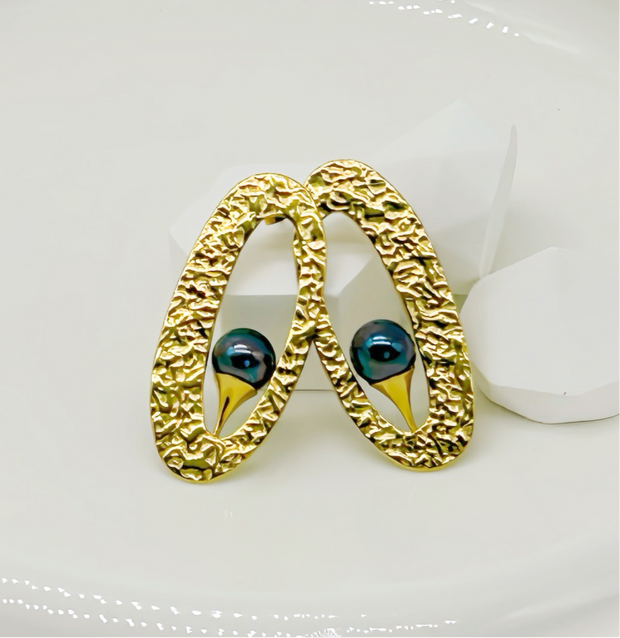 Sphere&Style Vintage and Textured Golden Oval post With Green Pearl Earrings