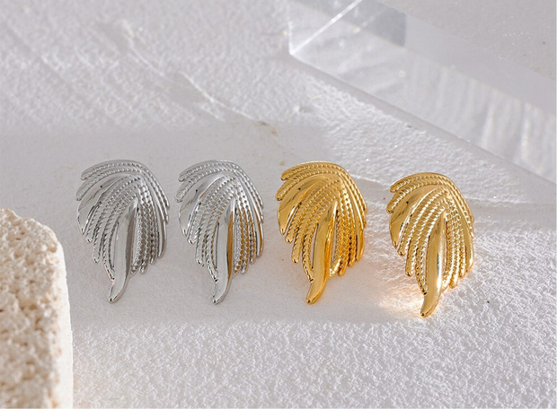 Sphere&Style Sculpted Leaf Stud Earrings